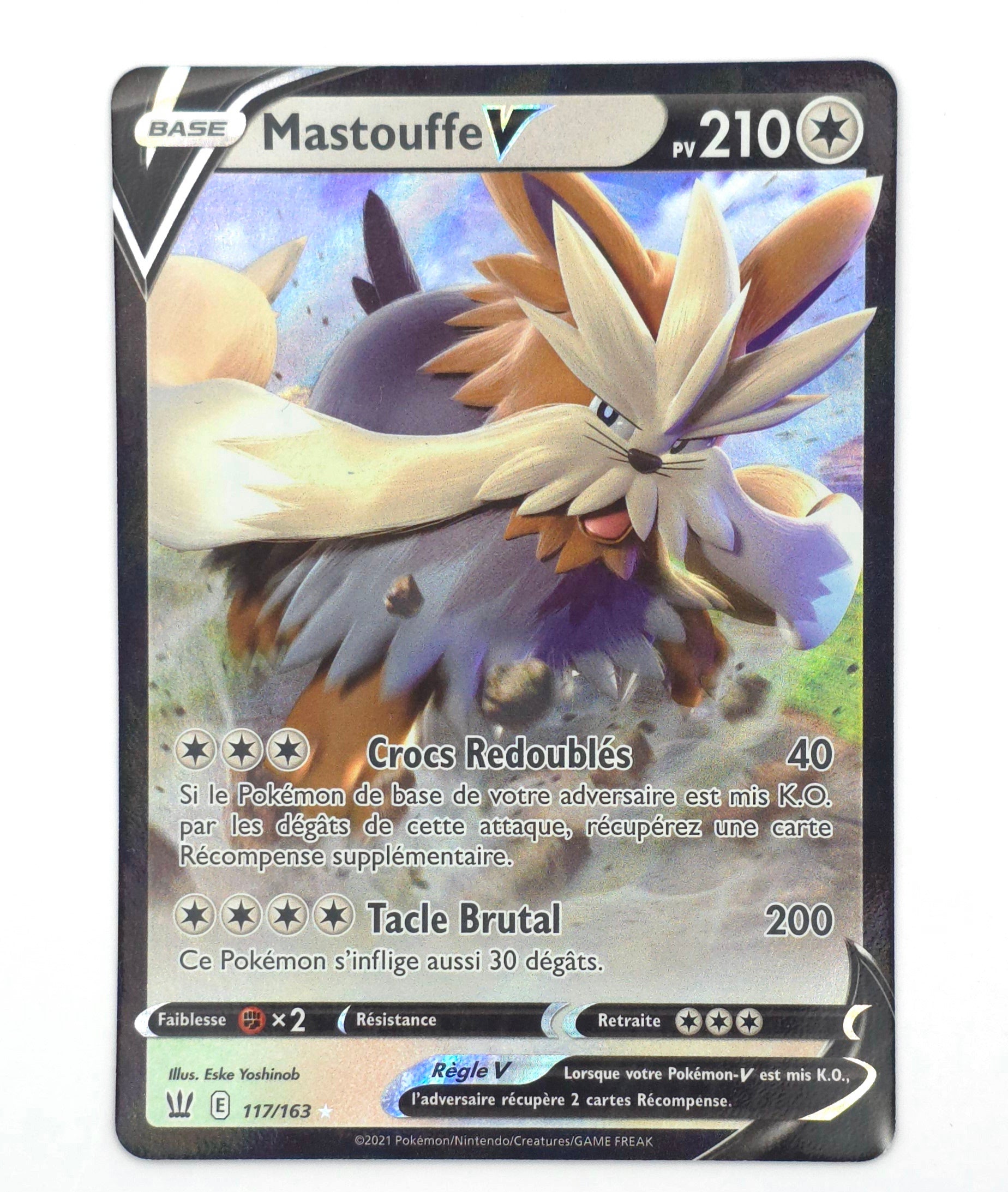 Carte Pokémon – Mastouffe V Holo (Épée & Bouclier – Styles de Combat 2021 – 117/163) – FR