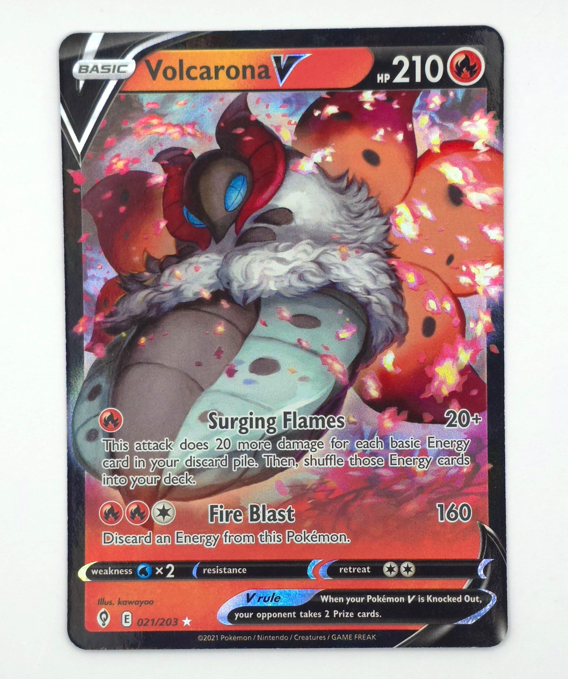 Carte Pokémon – Volcarona V Holo (Épée & Bouclier – Évolution Céleste 2021 – 021/203) – ENG