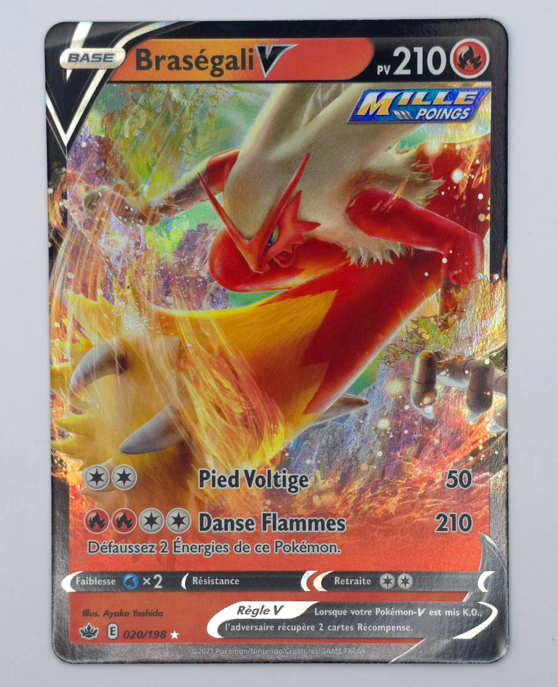 Carte Pokémon – Braségali V Holo (Épée & Bouclier EB06 – Règne de Glace 2021 – 020/198) – FR
